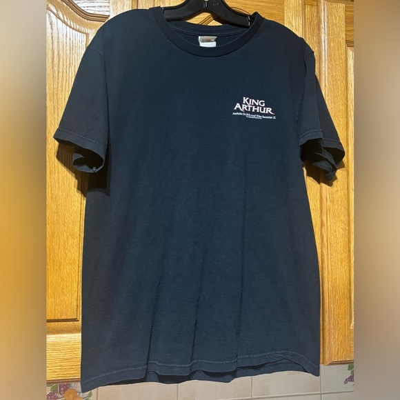 Vintage 2004 King Arthur Movie Promo T-Shirt Men's Large Clove Owen EUC - Picture 2 of 5